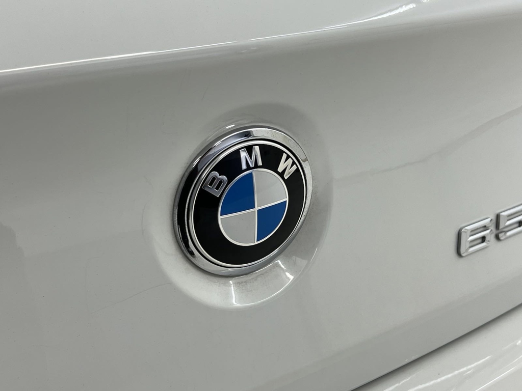 2017 BMW 6-Series 650i photo