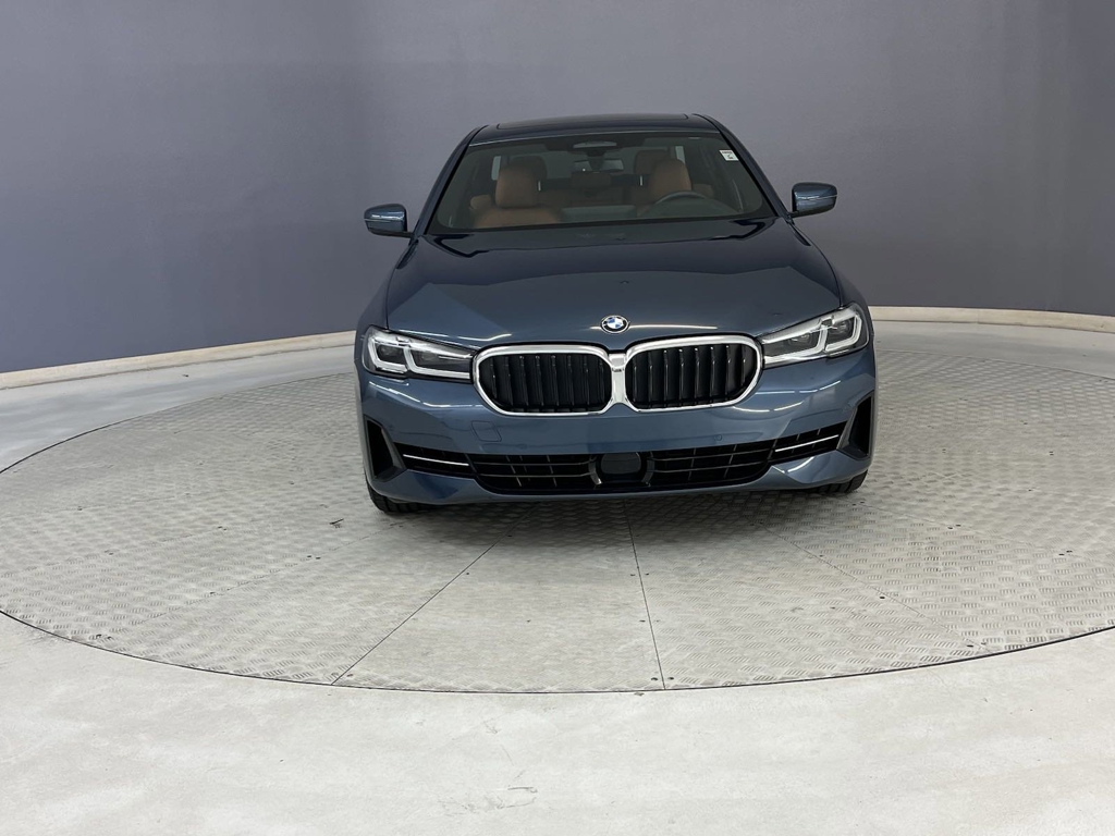 2023 BMW 5-Series 540i xDrive photo