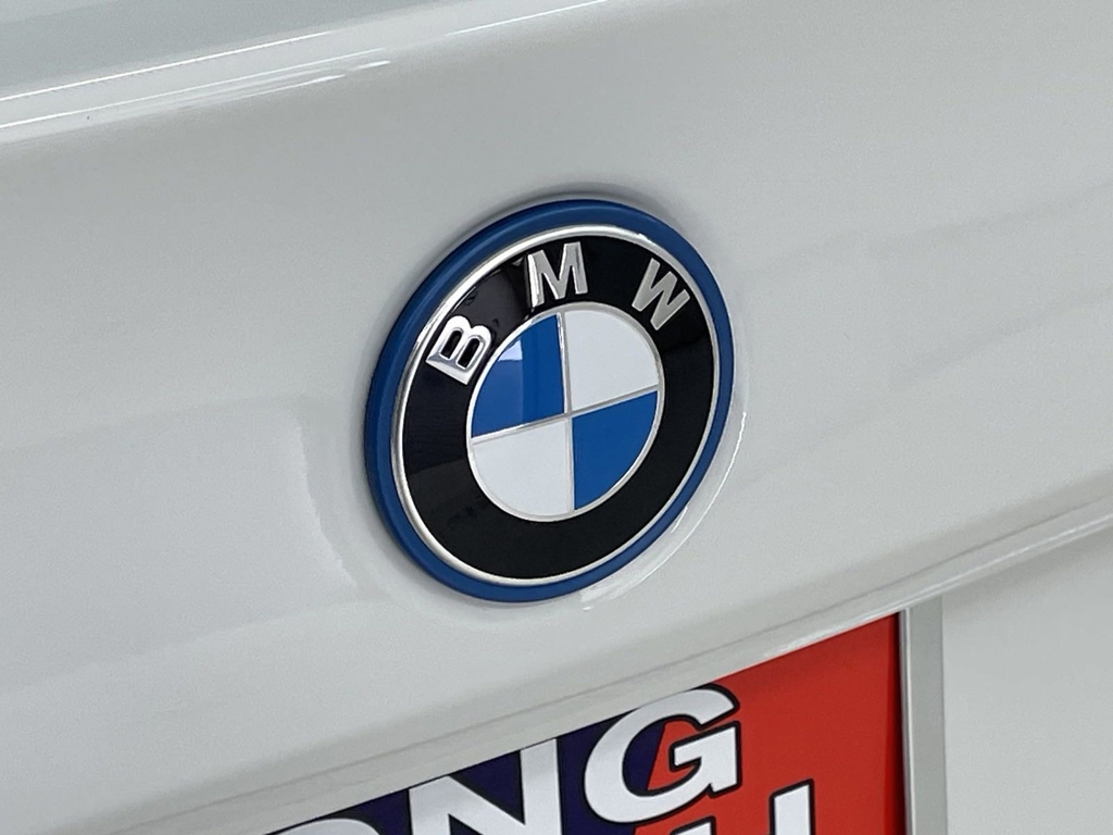 2024 BMW i5 eDrive40 photo