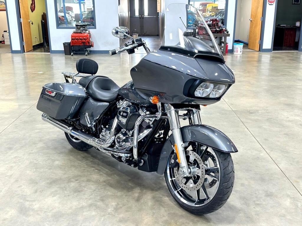 2021 Harley-Davidson® Road Glide Touring FLTRX V Twin 1746