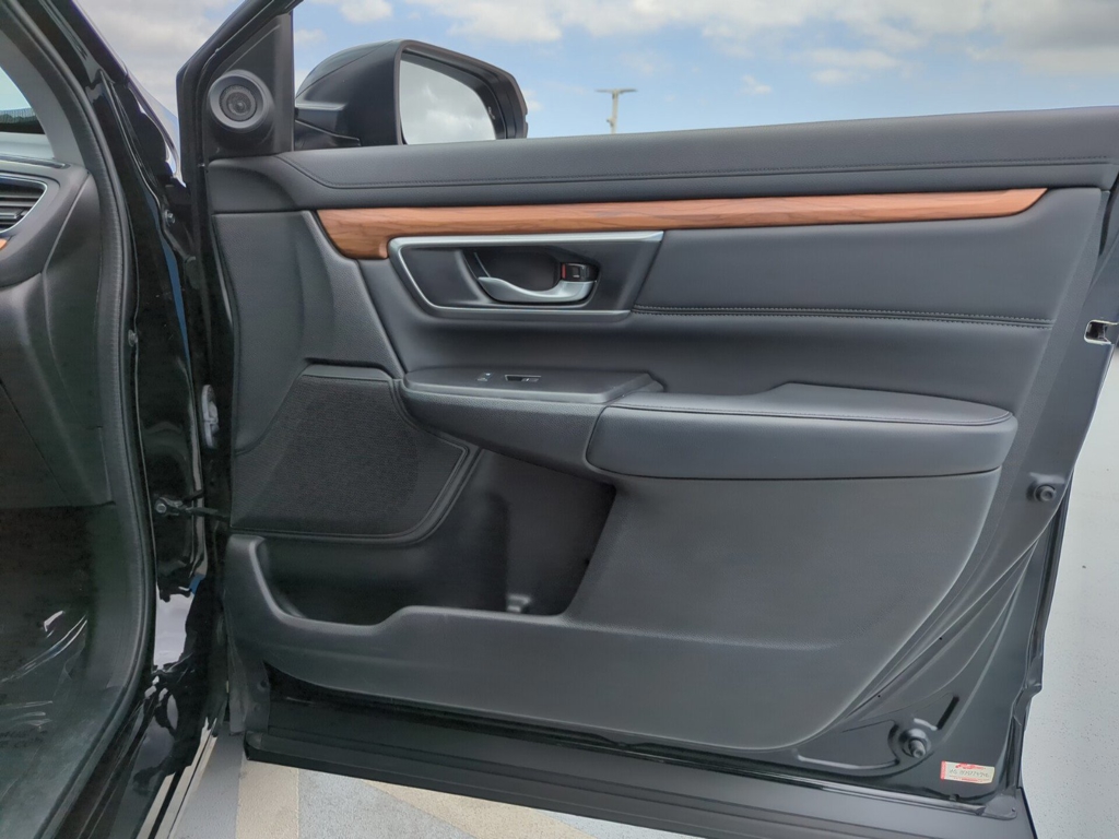 2021 Honda CR-V Touring photo