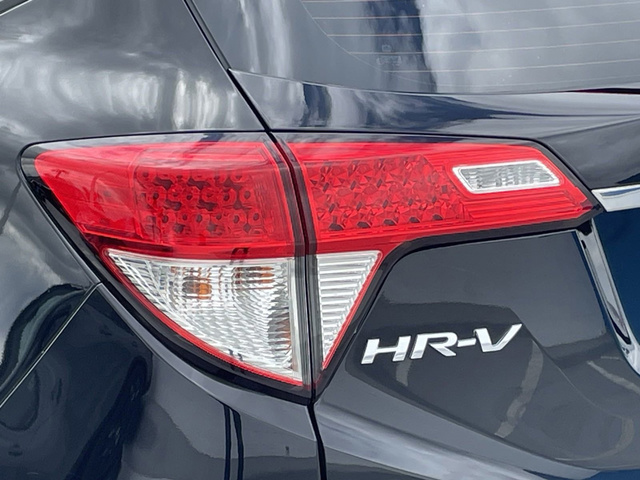 2021 Honda HR-V LX photo
