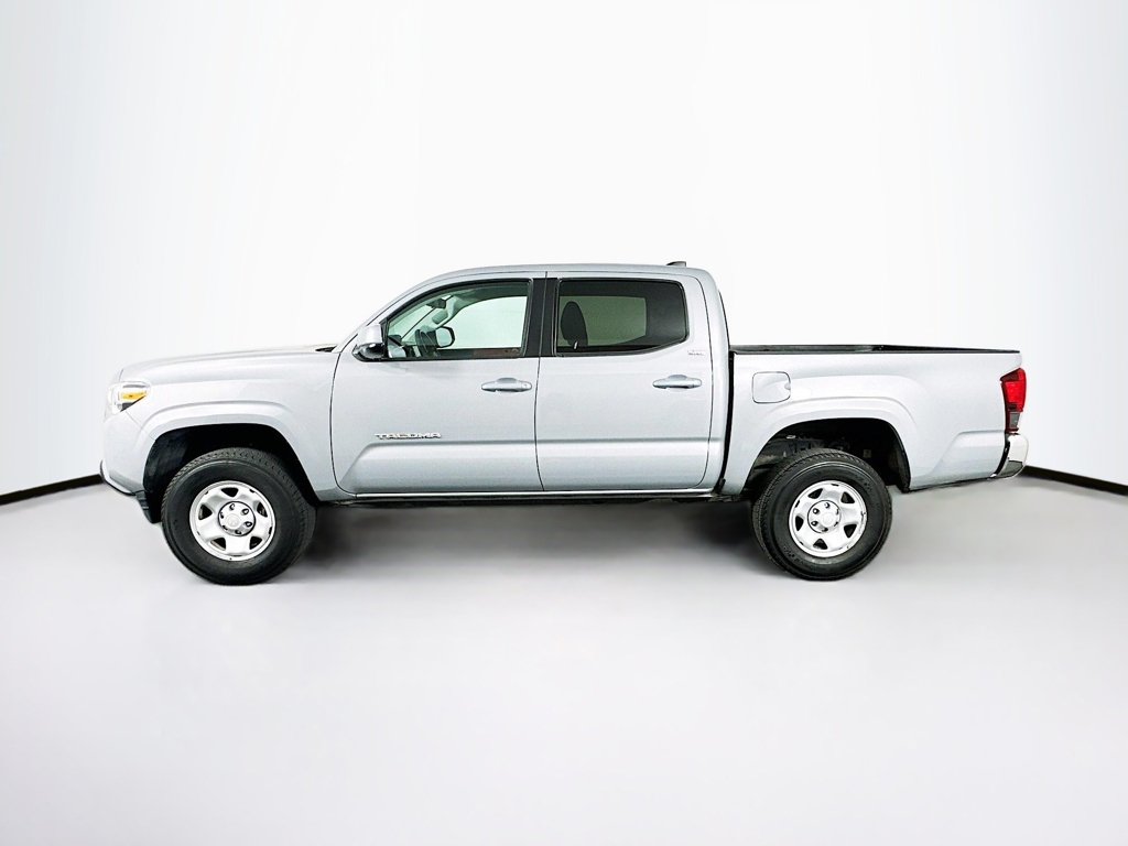 2021 Toyota Tacoma SR5 photo