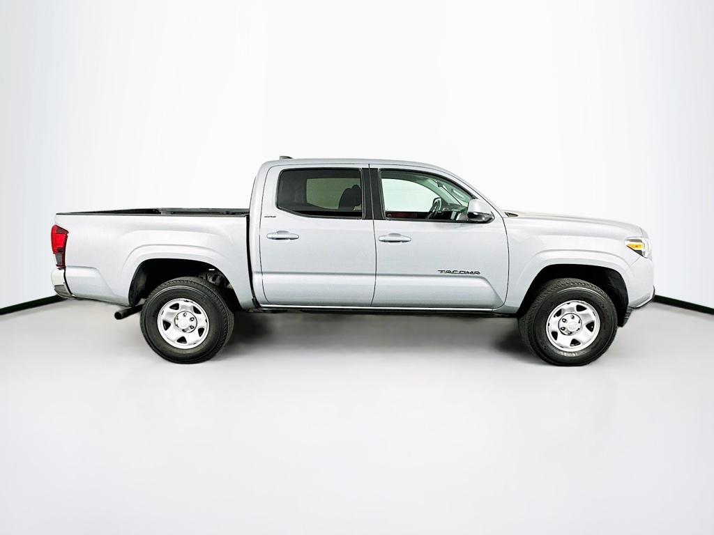 2021 Toyota Tacoma SR5 photo