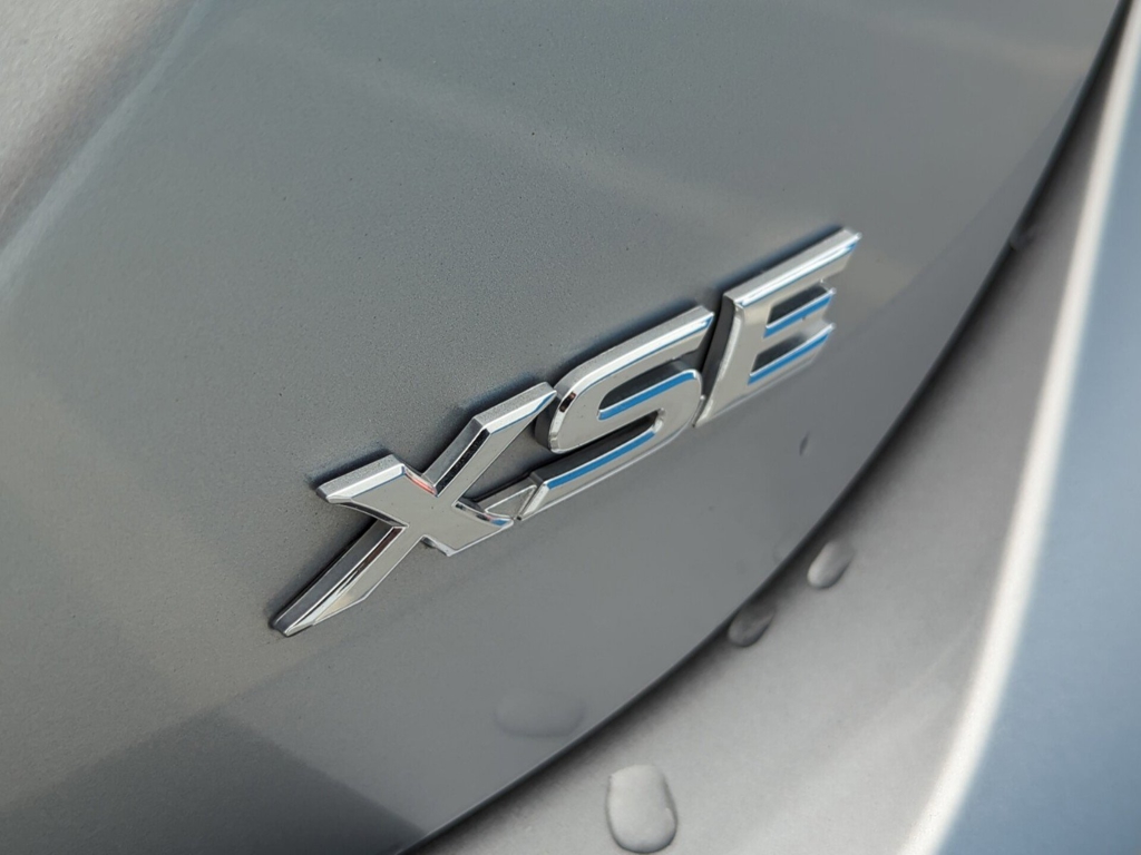 2020 Toyota Camry XSE photo