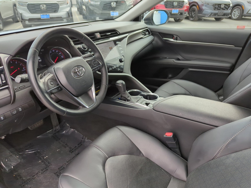 2020 Toyota Camry XSE photo