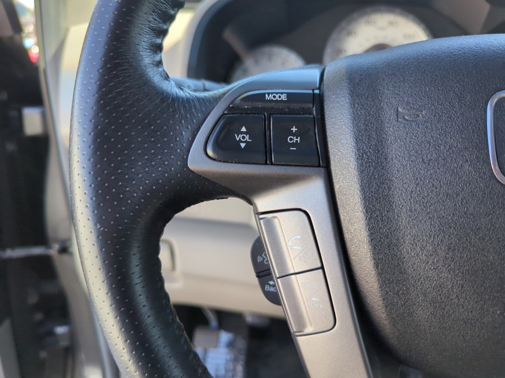 2011 Honda Pilot Touring photo