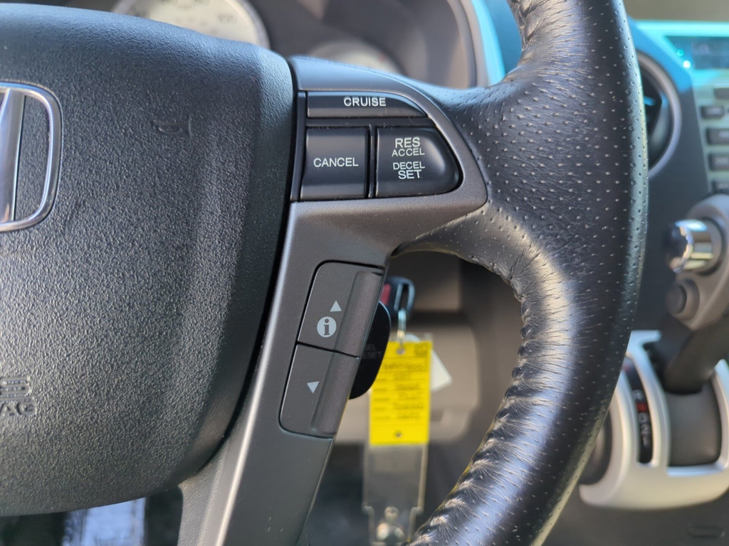 2011 Honda Pilot Touring photo