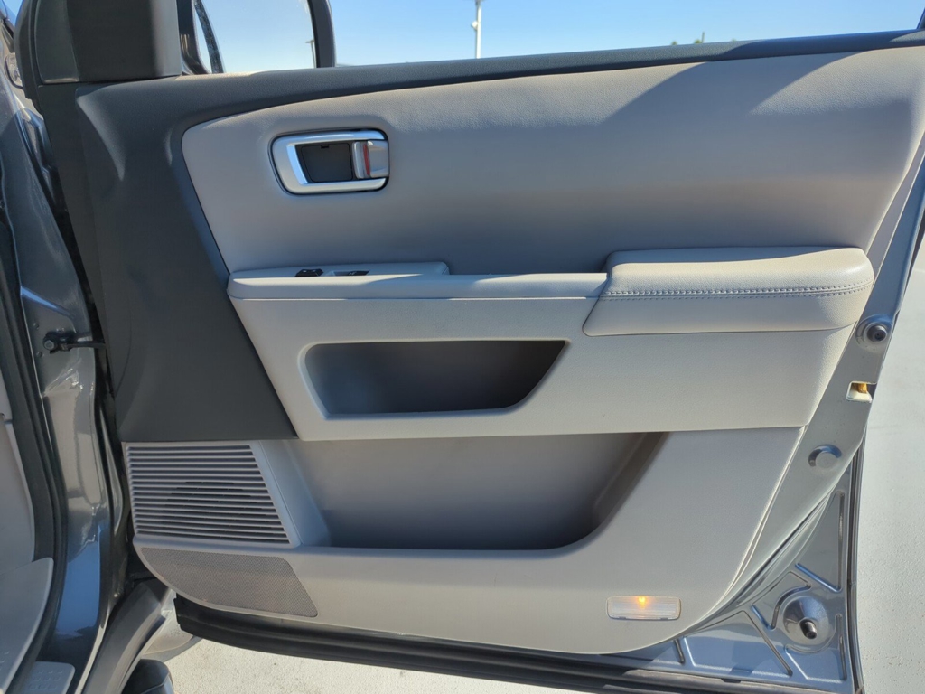 2011 Honda Pilot Touring photo