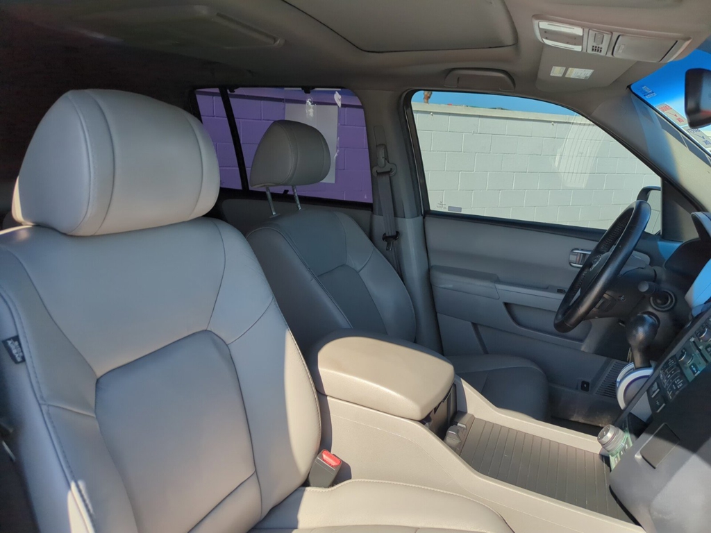 2011 Honda Pilot Touring photo