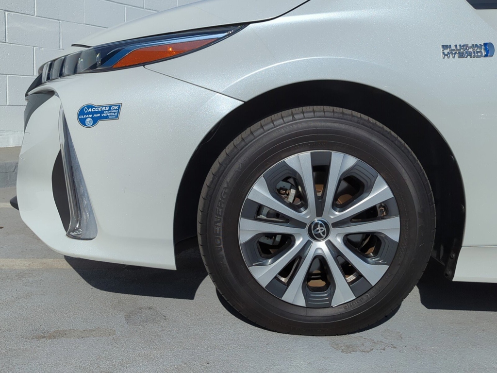 2021 Toyota Prius Prime XLE photo