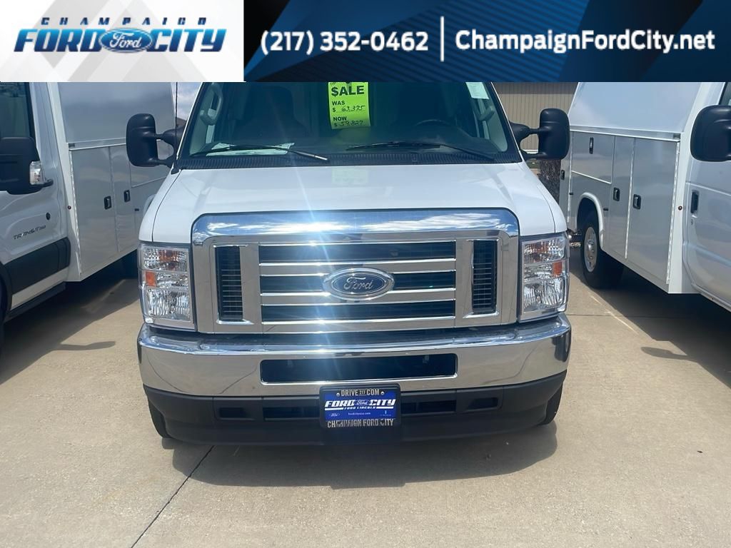2025 Ford E-Series E-350 SD Chassis