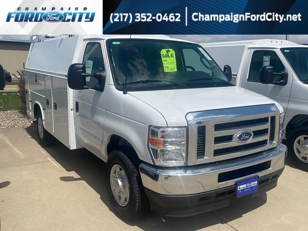 2025 Ford E-Series E-350 SD Chassis