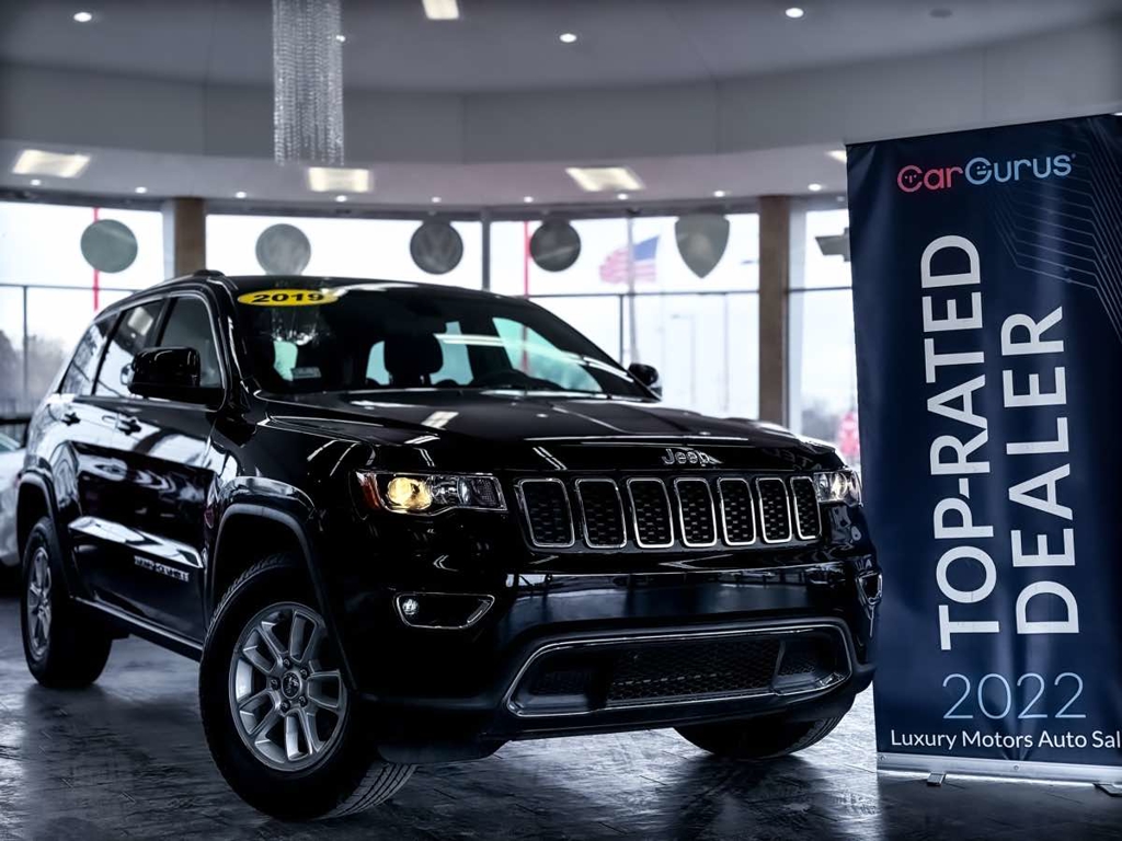 2019 Jeep Grand Cherokee Laredo E SUV