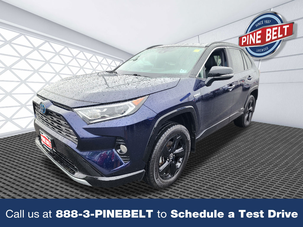 2021 Toyota RAV4 Hybrid XSE photo