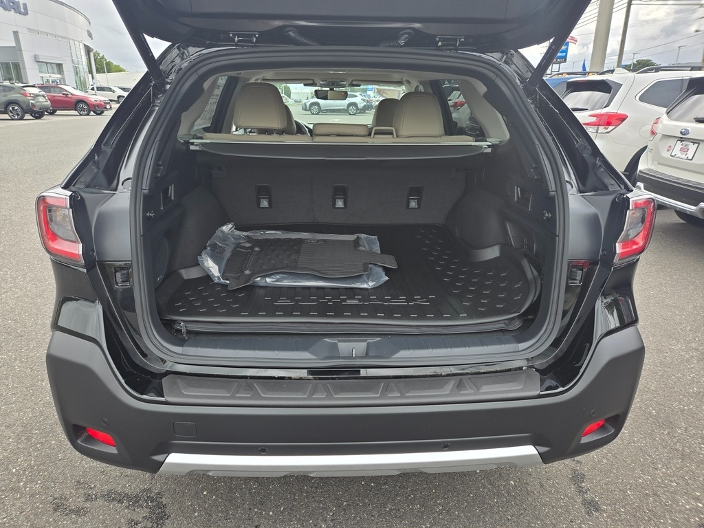 2025 Subaru Outback Limited photo