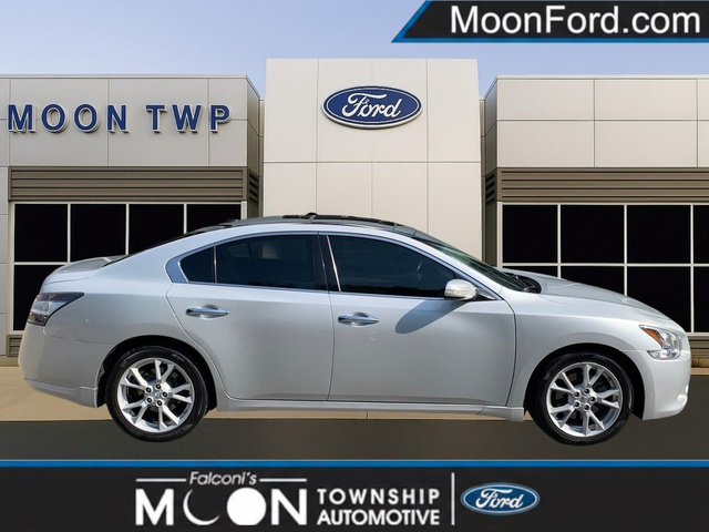 Brilliant Silver 2014 Nissan Maxima Sedan Front-Wheel Drive Continuously Variable Transmission