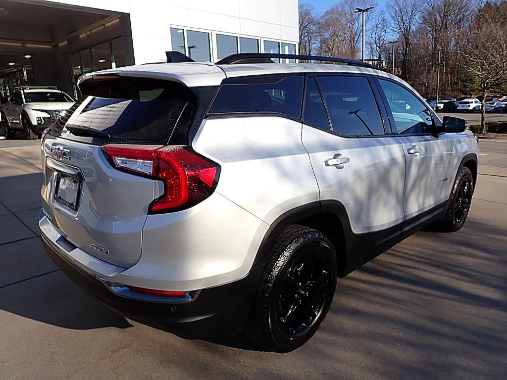 2022 GMC Terrain AT4 photo