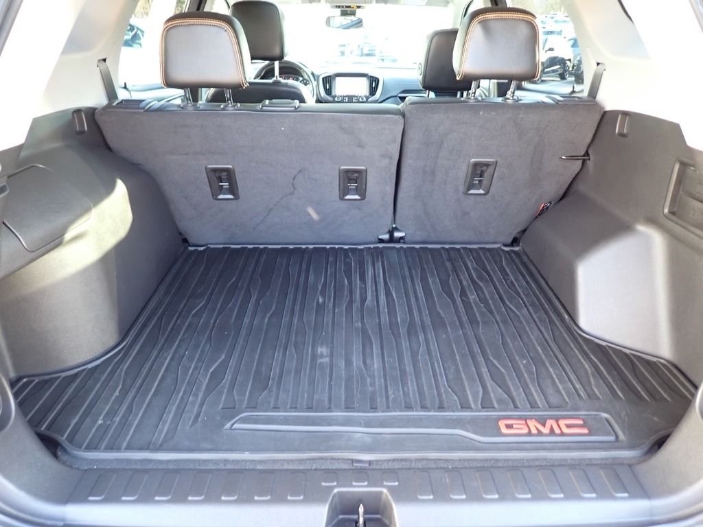 2022 GMC Terrain AT4 photo