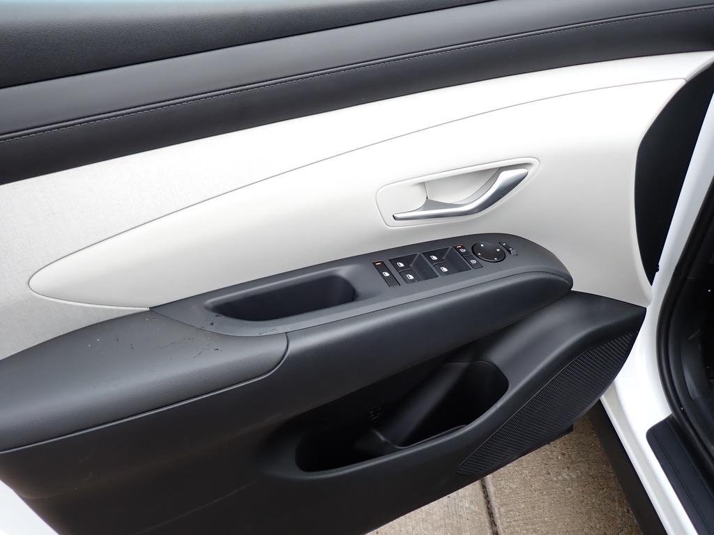 2025 Hyundai Tucson SEL Convenience photo