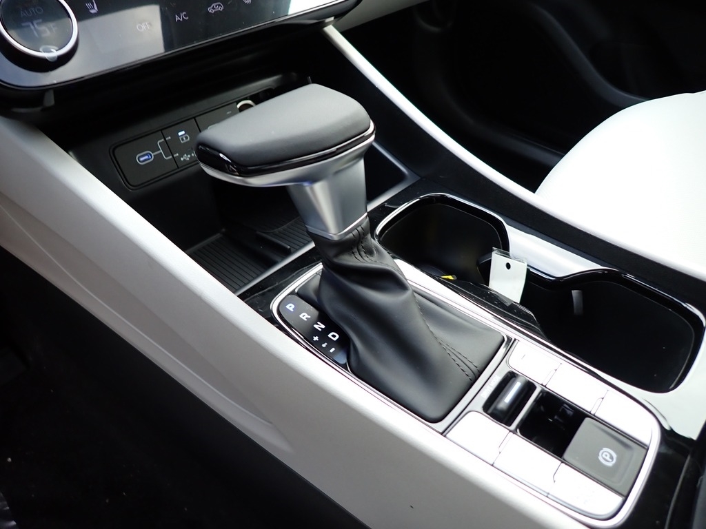 2025 Hyundai Tucson SEL Convenience photo