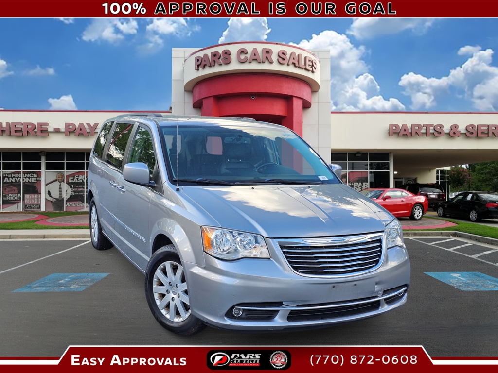 2015 Chrysler Town and Country TOURING Mini-Van
