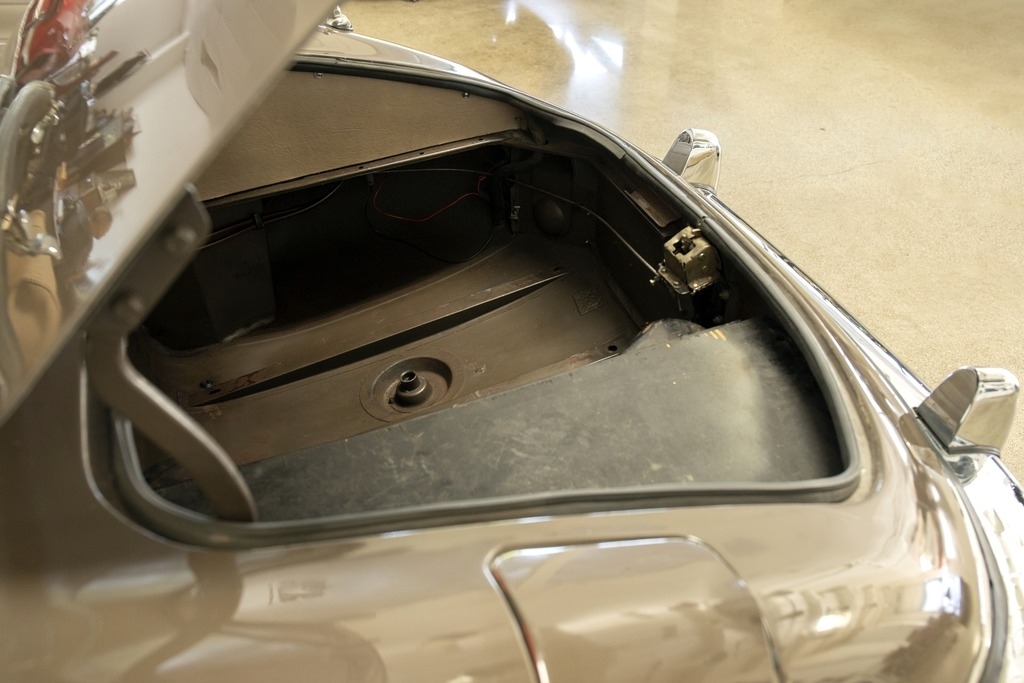 Trunk release cable...locating clip EType Jaglovers Forums