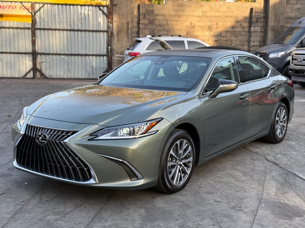 Used 2023 Lexus ES 350 with VIN 58ACZ1B15PU150398 for sale in Paterson, NJ