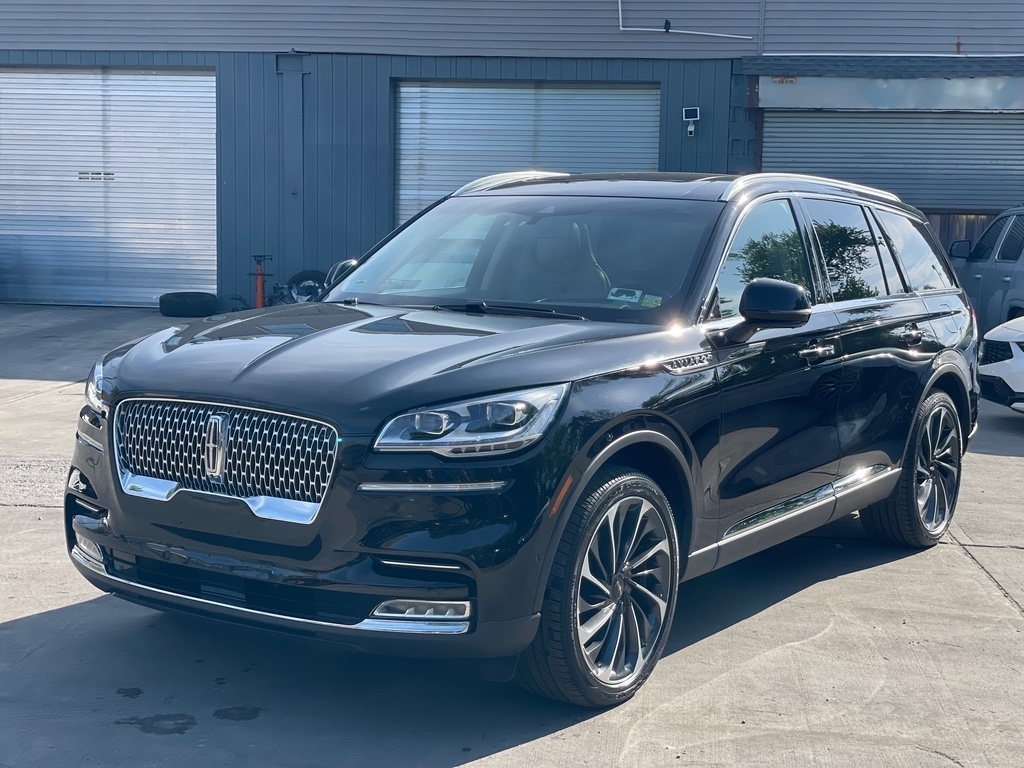 Used 2023 Lincoln Aviator Reserve with VIN 5LM5J7XC4PGL08715 for sale in Paterson, NJ