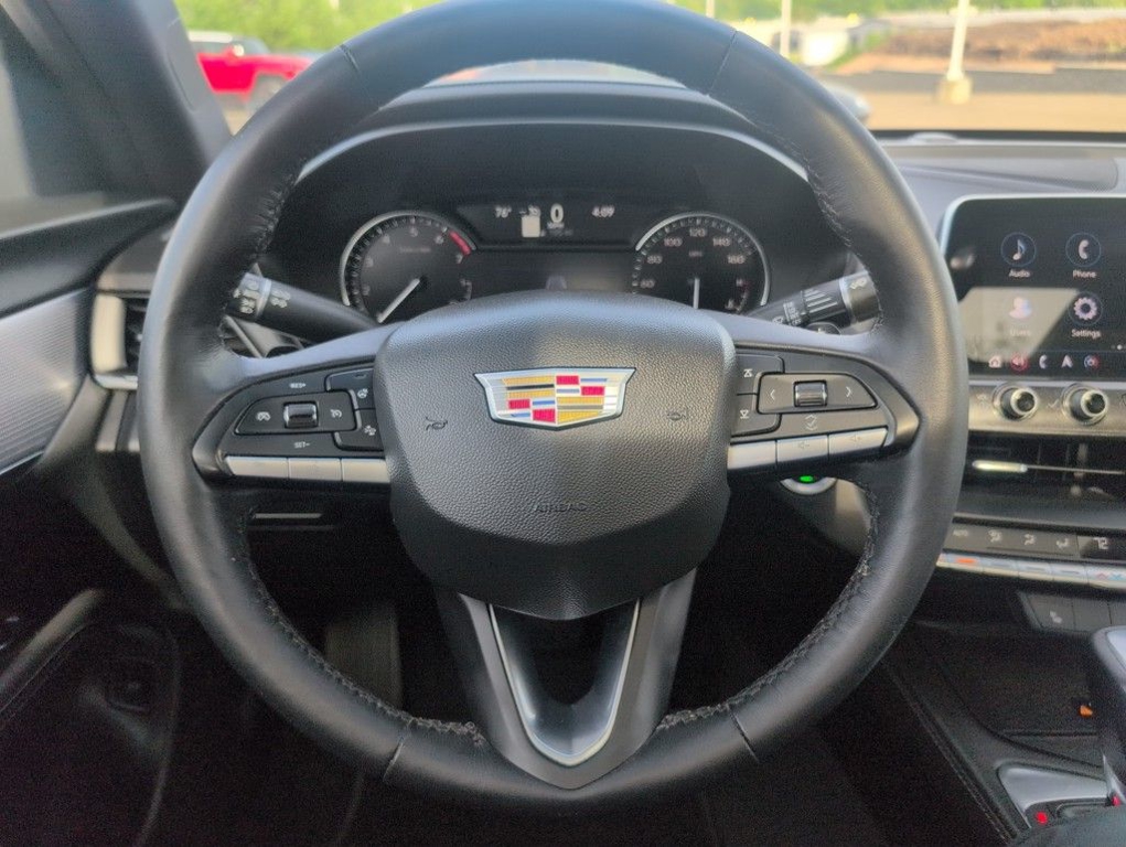 2021 Cadillac CT4 Luxury photo