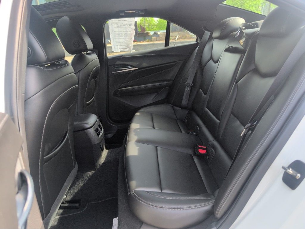 2021 Cadillac CT4 Luxury photo