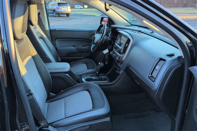 2016 Chevrolet Colorado Z71 31