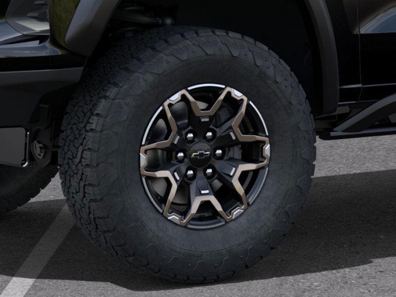 2024 Chevrolet Colorado ZR2 9