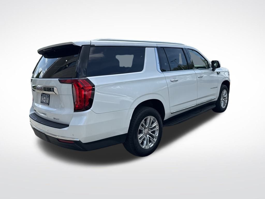 2022 GMC Yukon XL SLT photo