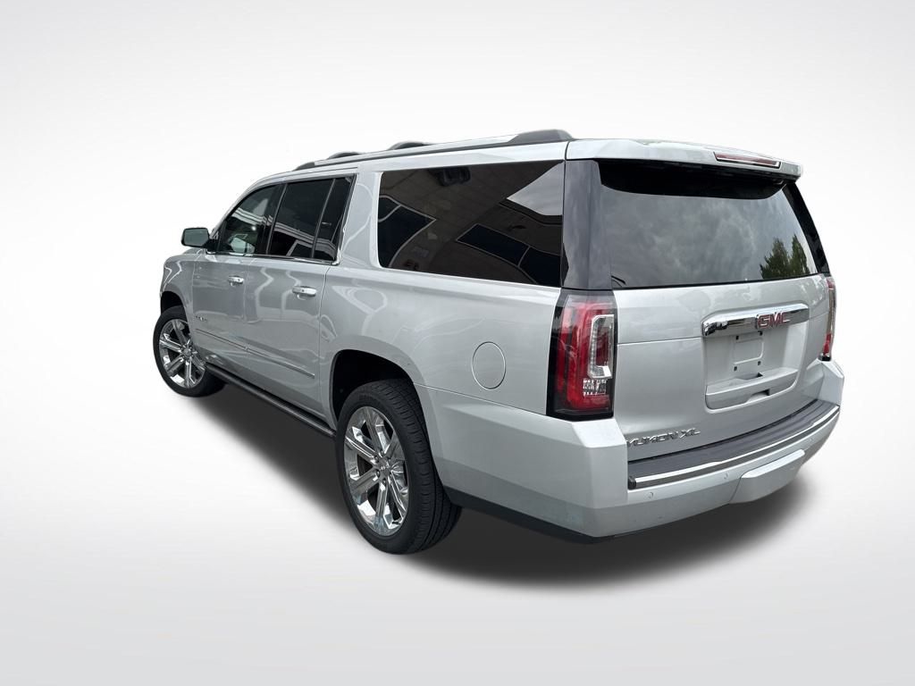 2018 GMC Yukon XL Denali photo