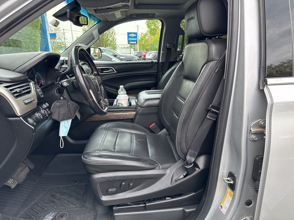2018 GMC Yukon XL Denali photo