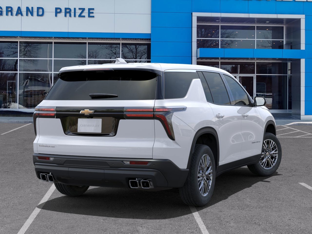 2024 Chevrolet Traverse LS 4