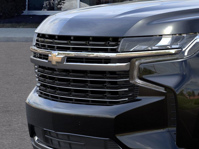 2024 Chevrolet Suburban LT 13