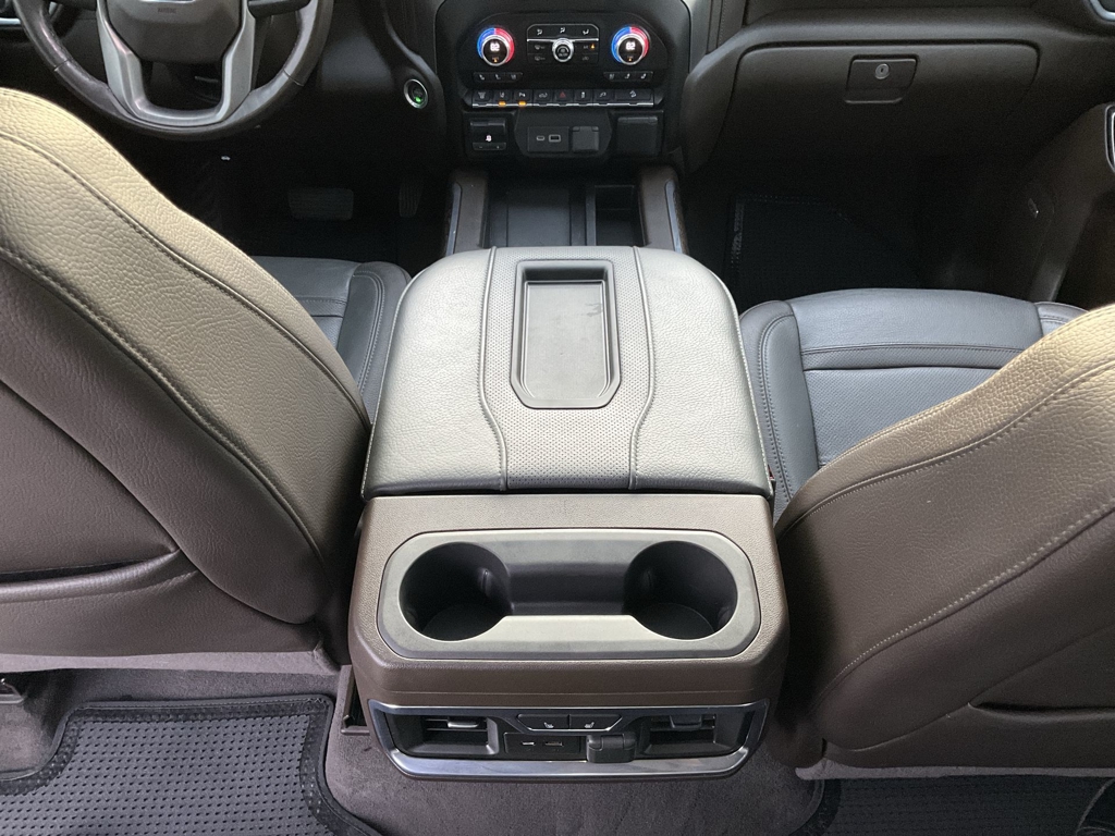 2022 GMC Sierra 2500HD Denali photo