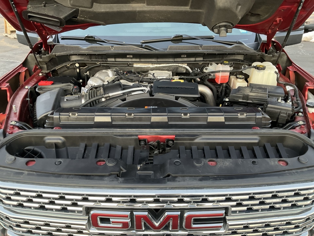 2022 GMC Sierra 2500HD Denali photo