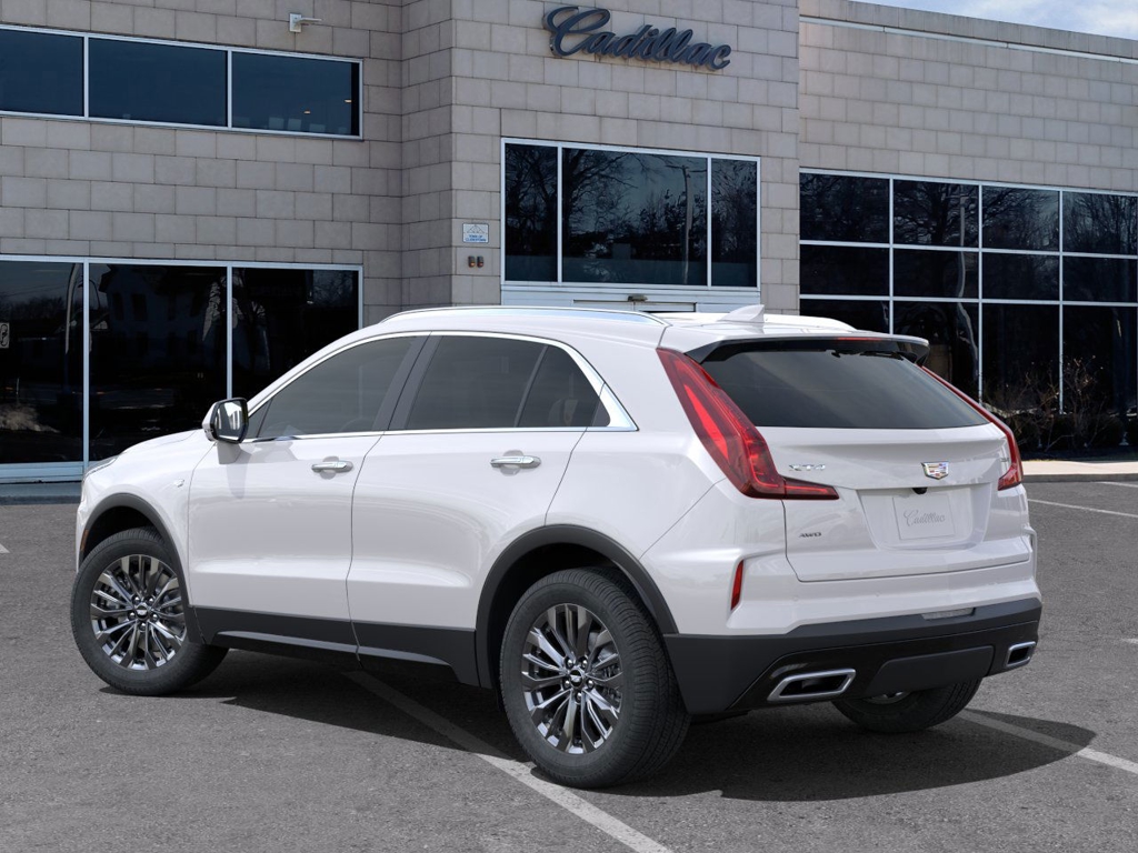 2025 Cadillac XT4 Premium Luxury 3