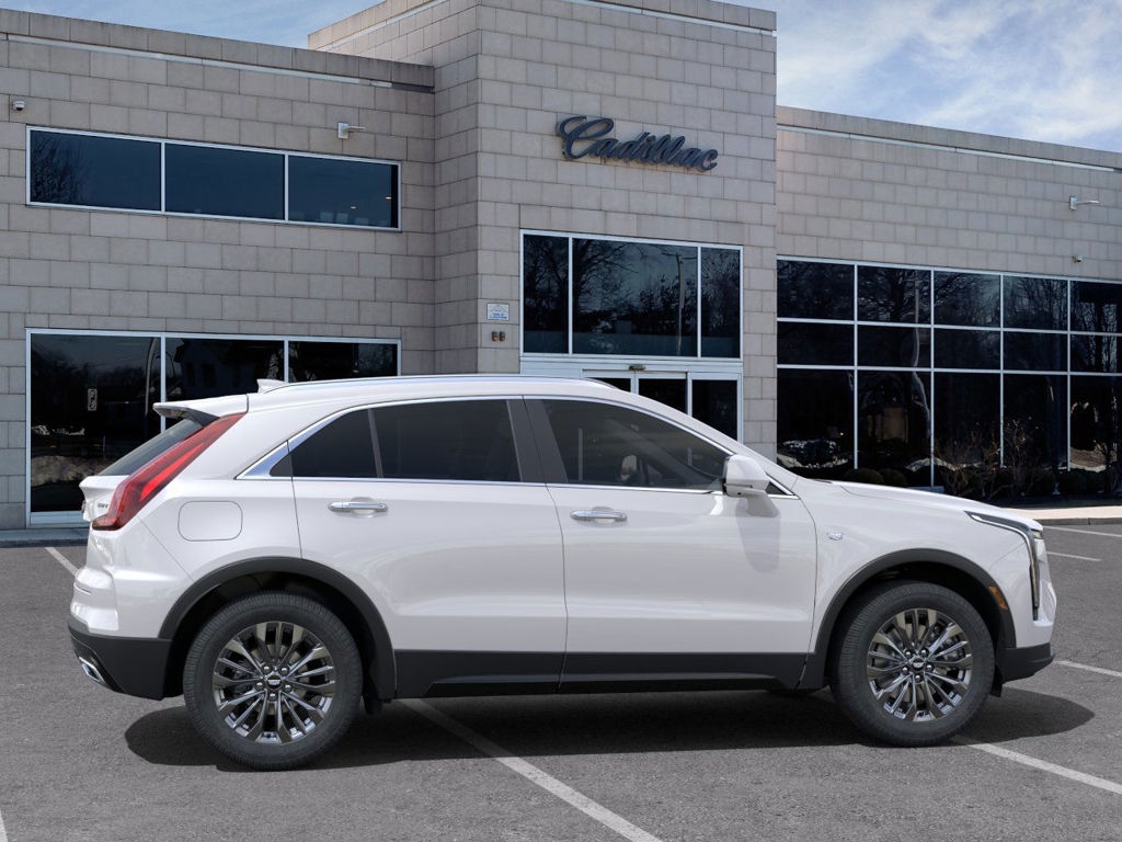 2025 Cadillac XT4 Premium Luxury 5