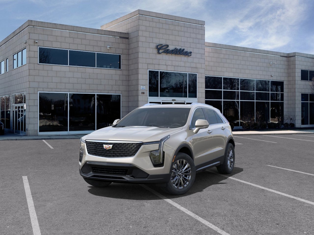 2025 Cadillac XT4 Premium Luxury 8