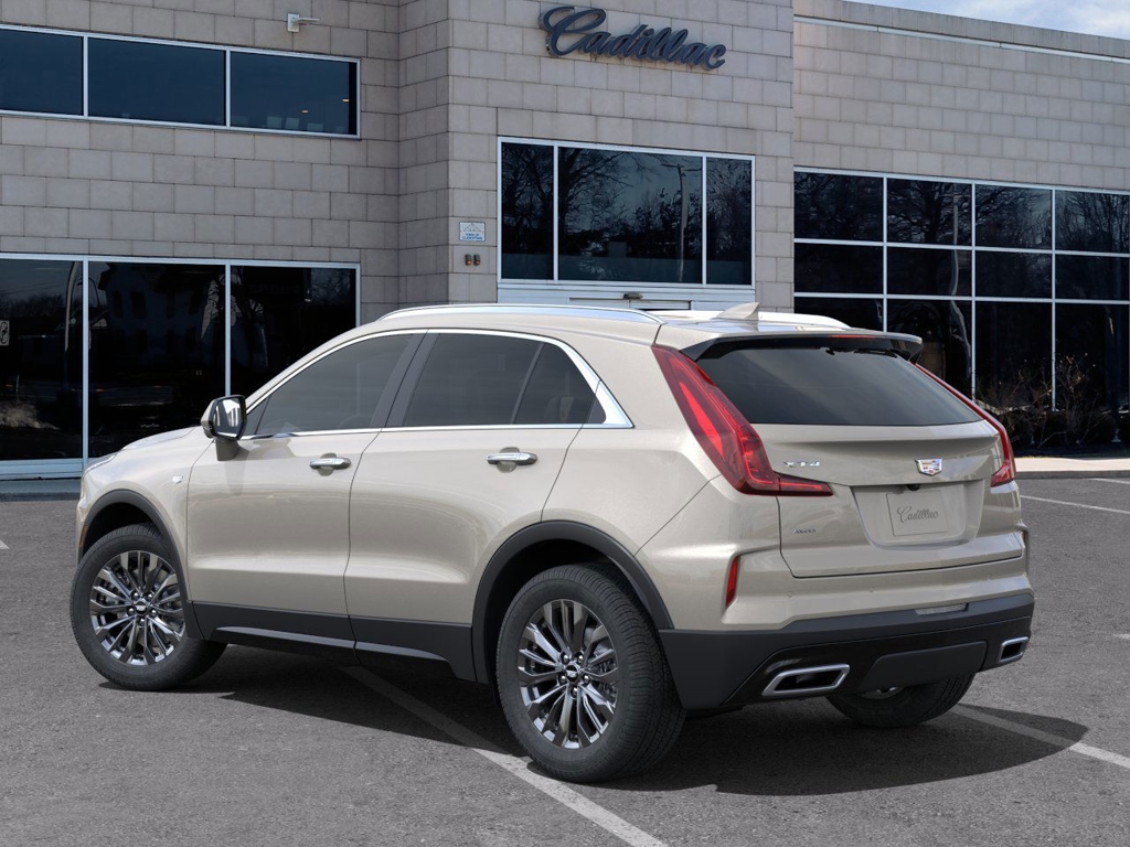 2025 Cadillac XT4 Premium Luxury 3