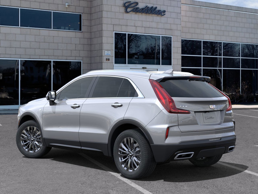 2025 Cadillac XT4 Premium Luxury 3