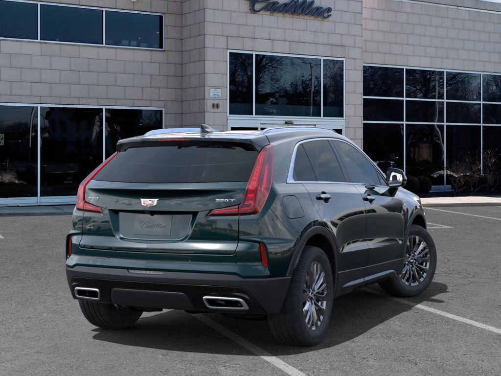 2025 Cadillac XT4 Premium Luxury 4