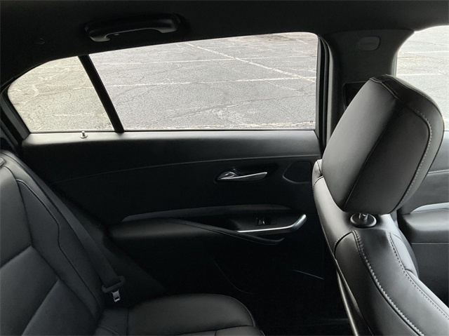 2021 Cadillac XT4 Premium Luxury 16
