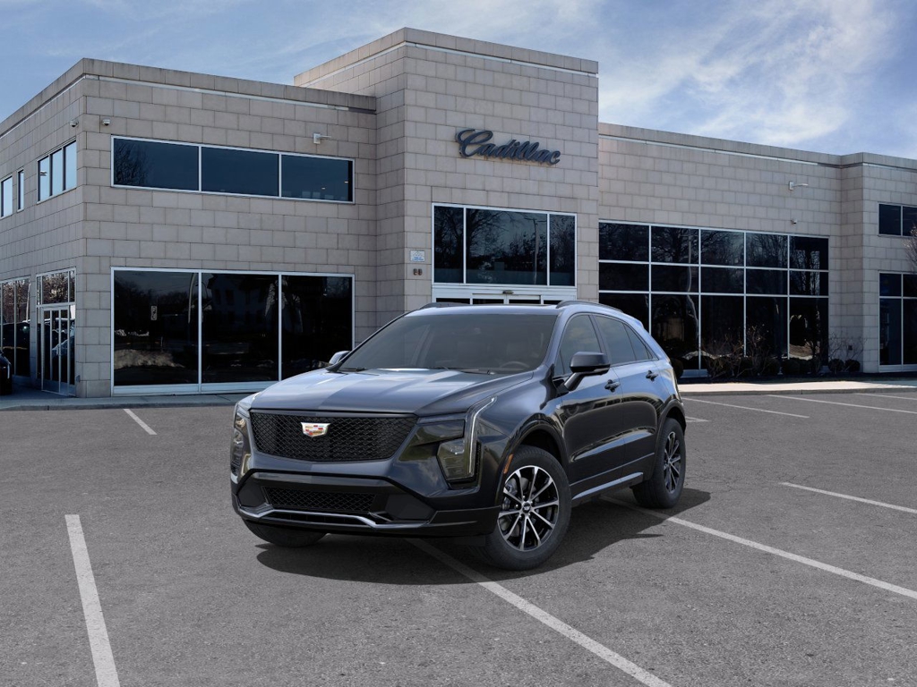 2025 Cadillac XT4 Sport 8