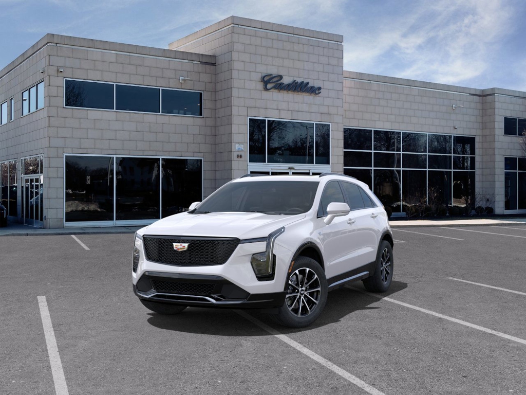 2025 Cadillac XT4 Sport 8