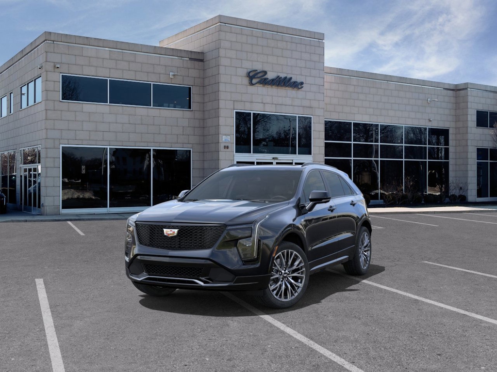 2025 Cadillac XT4 Sport 8